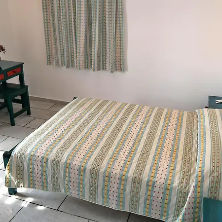 Dina's Diamond Apartment *