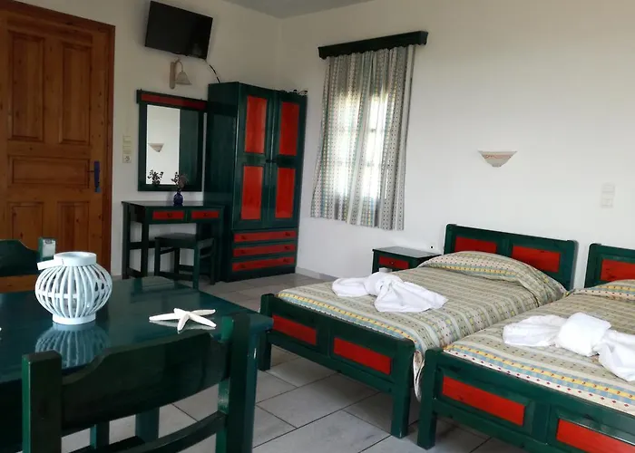 Dina's Diamond * Agios Prokopios (Naxos)